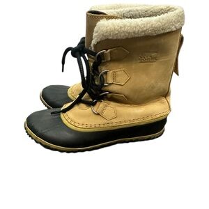 Sorel Women's Black and Tan Caribou Waterproof Winter Boots Size 7.5